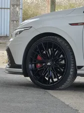 Customer photo from Dominik: R3 Wheels R3F03 FlowForged